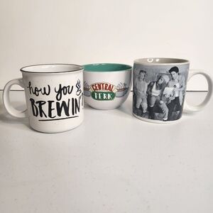 Friends TV Show Central Perk NEW Coffee Cup Mug Lot Cups Mugs 90s 1990s